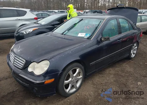 2007 Mercedes-Benz C 230 Sport from USA, damaged, VIN WDBRF52H27F911720